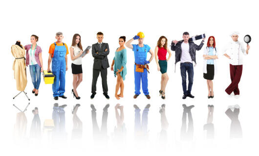 Sok ezer ember állt munkába