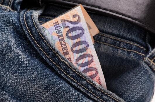 Drasztikus béremelés lehet a megoldás