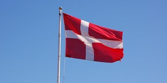 Csak az kap munkát, aki beszél dánul