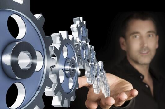 Dübörög az ipar, csak a munkaerő hiányzik