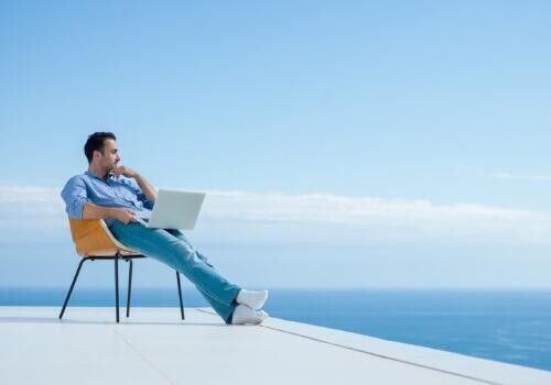 A távmunka előnyei és hátrányai