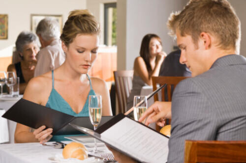 Egy asztalnál a főnökkel: a 6 legfontosabb szabály