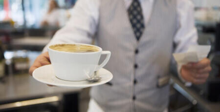 Alkami munkavállalói könyvvel a munkaerőpiacon