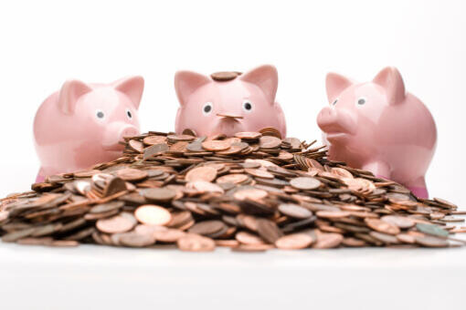 Megvédenék a munkahelyeket, emelnék a béreket