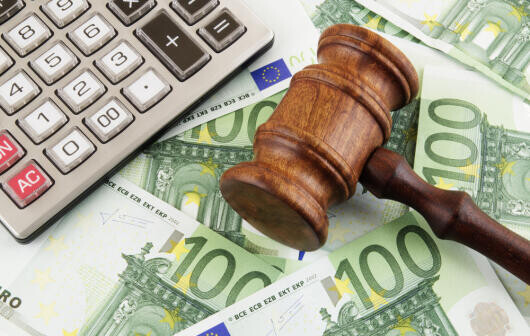 Felére csökkent a munkaügyi perek száma