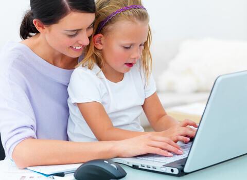 A 3 leggyakoribb jogi kérdés a kismamák munkavállalásával kapcsolatban