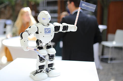 Humán vs. Robot - ideje felébredni!