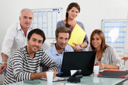 Így képzik a dolgozókat a munkaadók