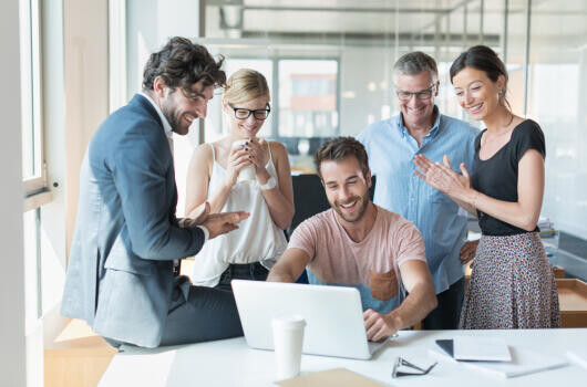 365 új munkahelyet teremtenek