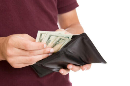 Ekkora bérkompenzáció jár