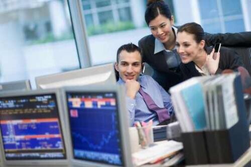 Közel 500 banki állás, akár nyelvtudás nélkül is