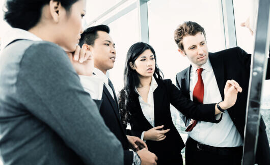 Sikeres nemzetközi karrier - cégen belül