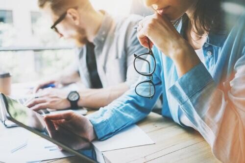 Teljesítményértékelés: kettőn áll a vásár - munka, évvége, eredmények