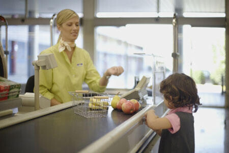 Az állásmegosztás jól alkalmazható alkalmazási forma a pénztárosi munkakörben.