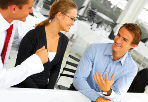 Munkaidőn túl sem szidhatjuk a főnököt