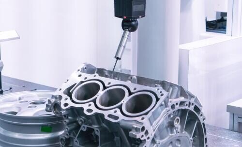 Dübörög az autóalkarész-gyártás Dorogon - munka, munkahely, gyártás