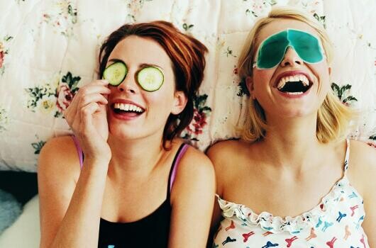 Kereskedelmi diplomával lett kozmetikus