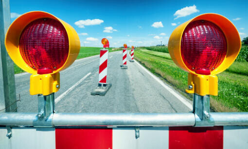 Lezárták a határt az Ausztriába ingázó magyar munkások miatt