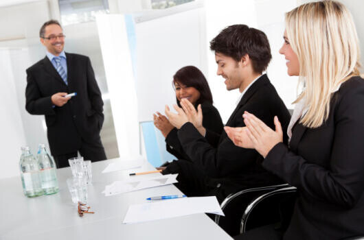 Mumus a munkahelyen: íme a hatásos előadás titkai!