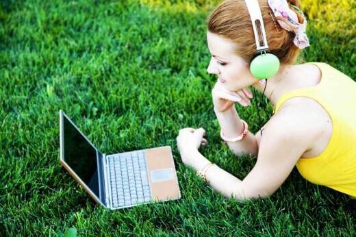 Lányokat várnak az informatikai munkaadók