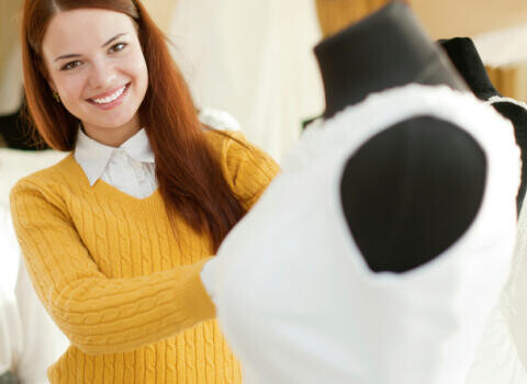 Hol mosolyog a legtöbb eladó?