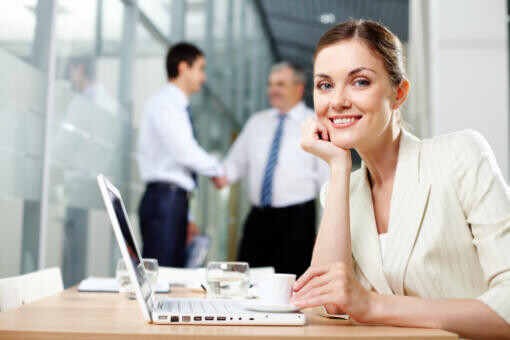 7 tipp férfiaknak, hogyan segítsék a nők karrierjét