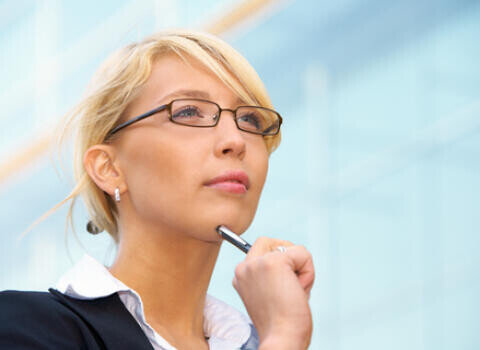 Mit mondjunk az állásinterjú végén?