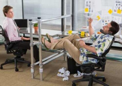 Így öltözködhetnek a kormánytisztviselők kánikulában