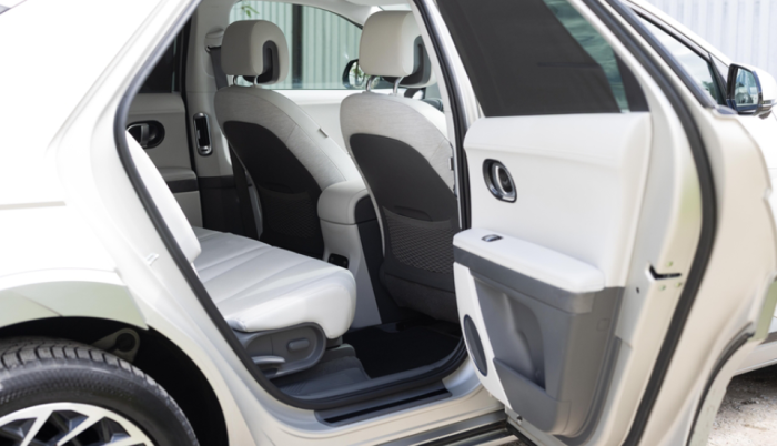 230 új munkahely Debrecenben