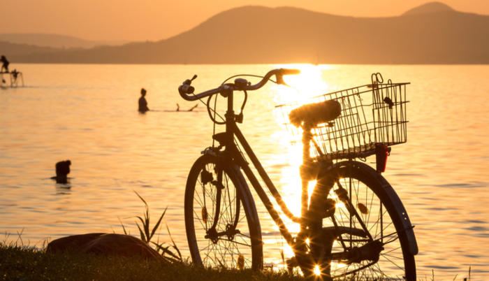 Balatonbogláron bővítik a kerékpárutat