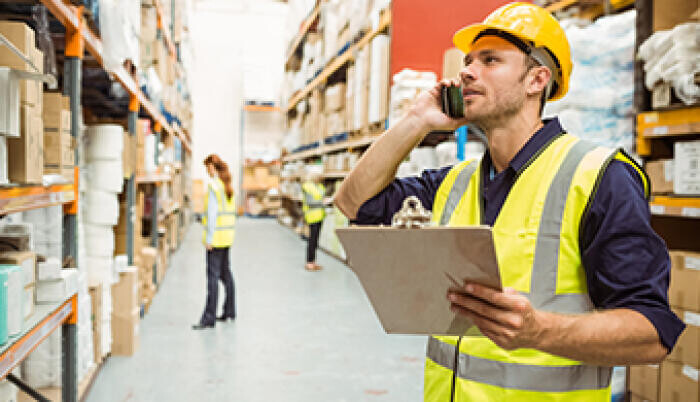 Raktárosok: hány év tapasztalattal kell rendelkeznünk, hogy felvegyenek? 