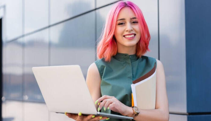 Sikerrel az első napon - tippjeink új munkahelyen kezdőknek