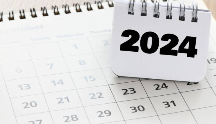 Hatnapos hosszú hétvégénk is lesz jövőre – itt a 2024-es munkaidőnaptár!