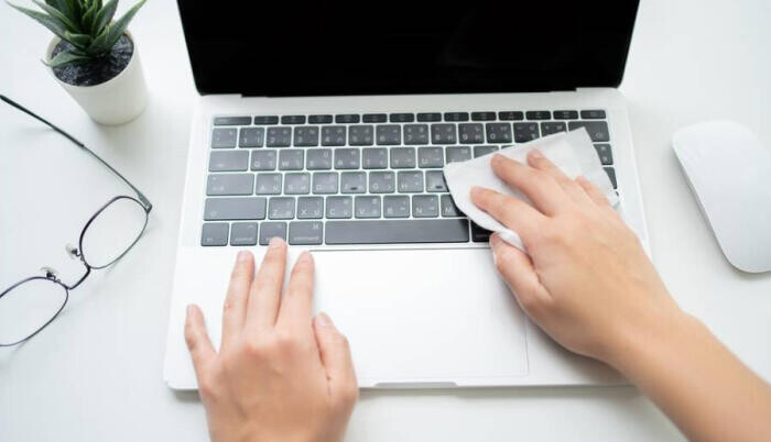 Tavaszi nagytakarítás az irodában