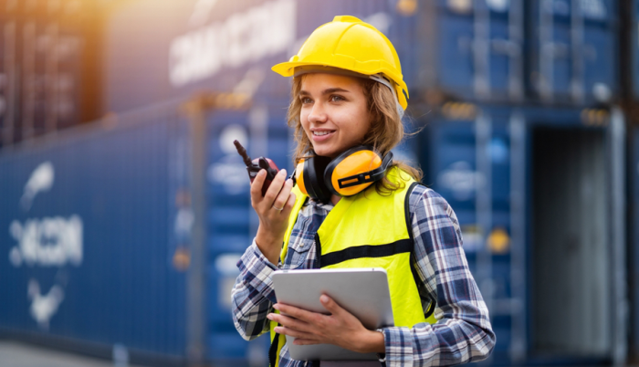 Új raktárcsarnok és munkahelyek Szombathelyen