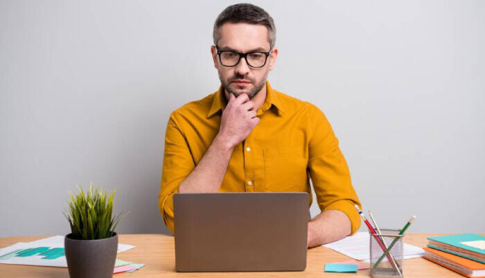 KKV-nál vagy multinál helyezkedjünk el? Segítünk a döntésben!