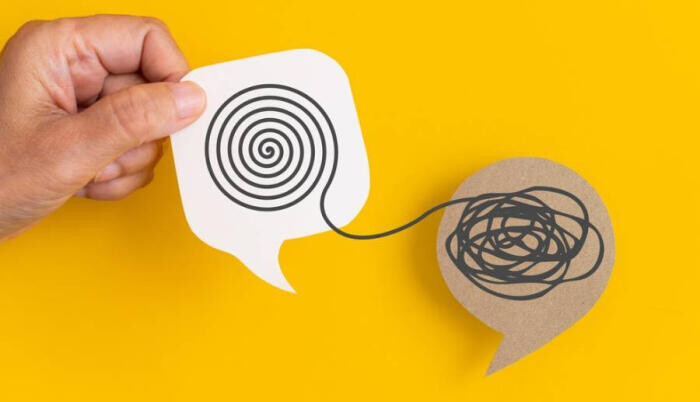 A negatív megfogalmazás pszichológiája – hogyan hat a nyelvhasználatunk a munkahelyi légkörre?